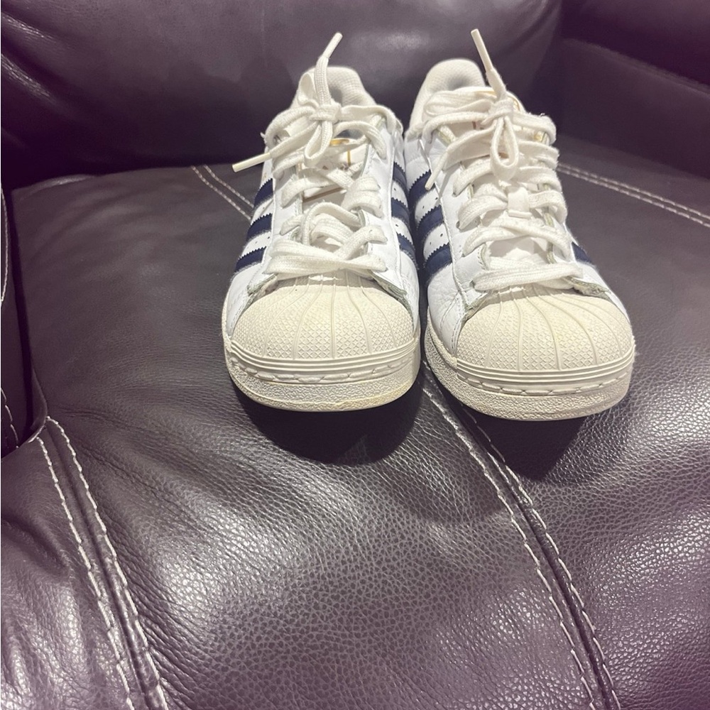 Adidas - Picture 3 of 8